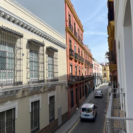 Balcones De Jauregui Premium Apartment Sevilla Eksteriør billede