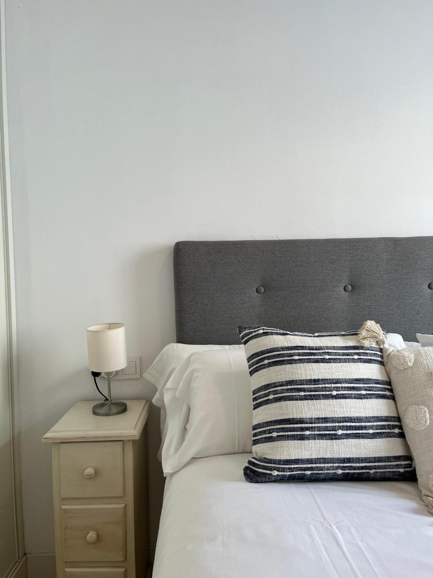 Balcones De Jauregui Premium Apartment Sevilla Eksteriør billede