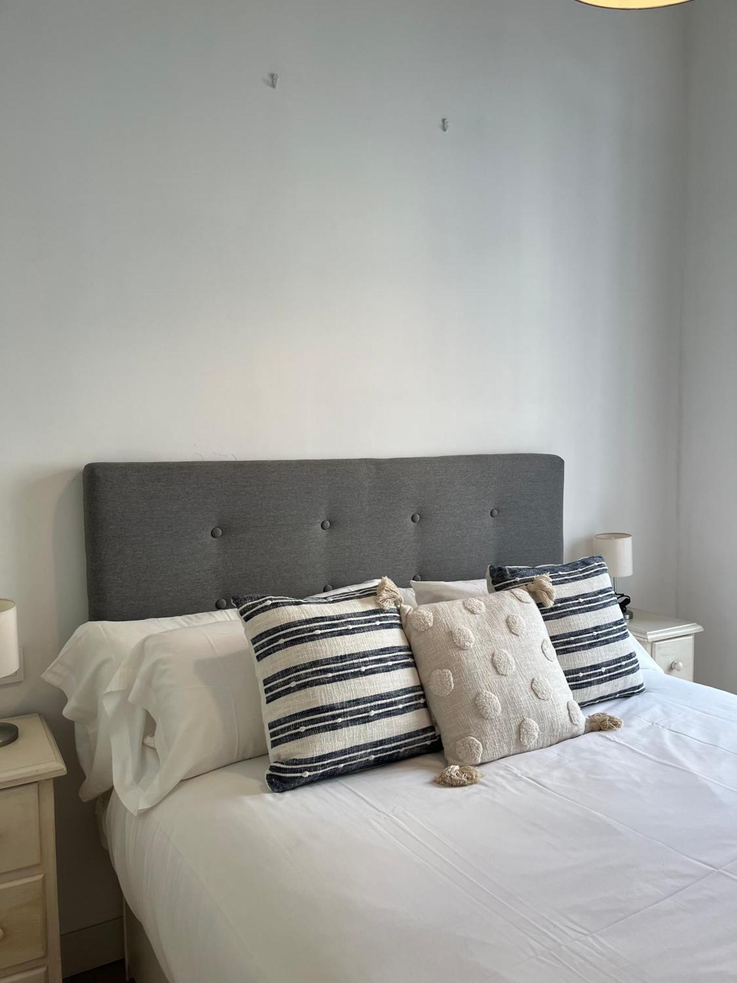 Balcones De Jauregui Premium Apartment Sevilla Eksteriør billede